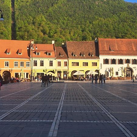 4 Rooms Piata Sfatului Braszów Zewnętrze zdjęcie