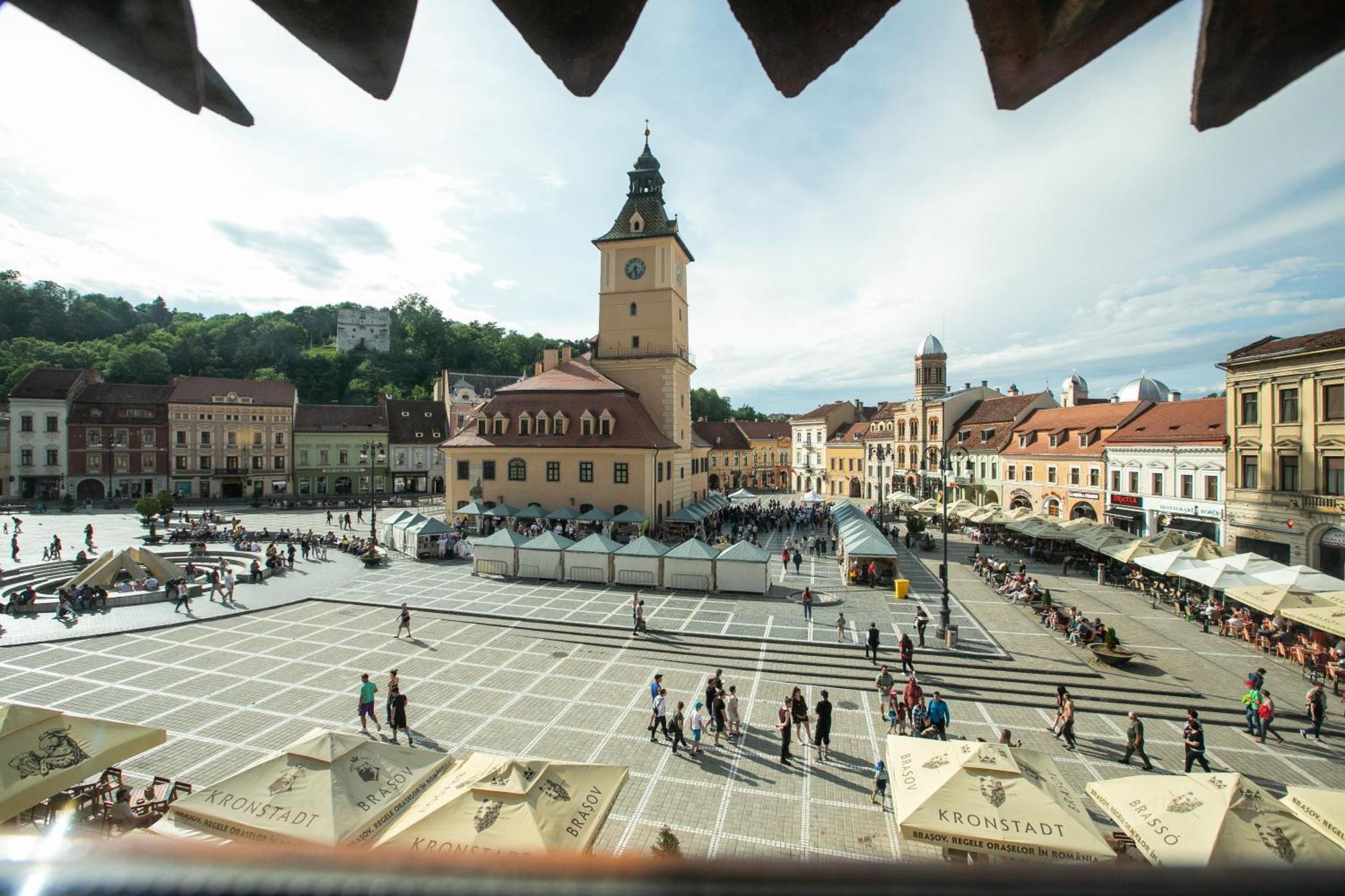 4 Rooms Piata Sfatului Braszów Zewnętrze zdjęcie