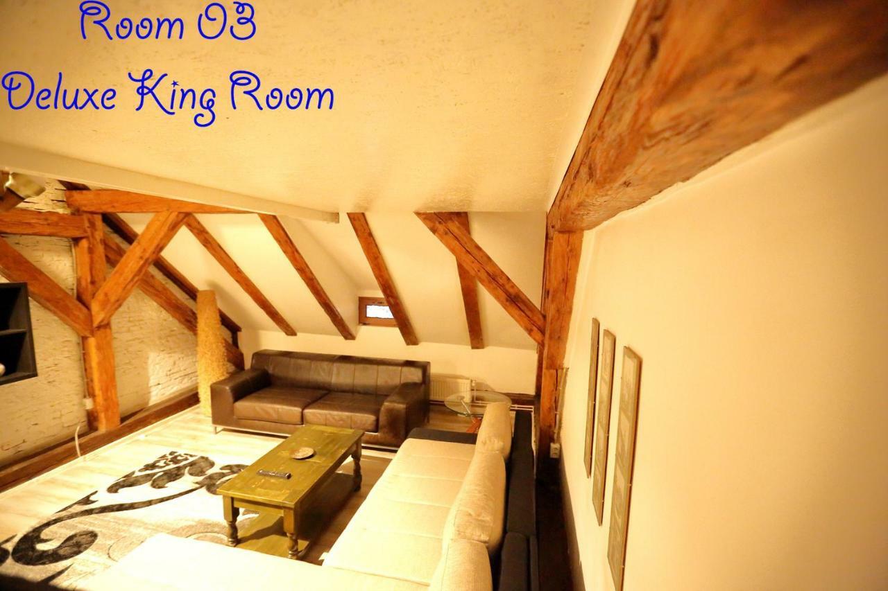 4 Rooms Piata Sfatului Braszów Zewnętrze zdjęcie